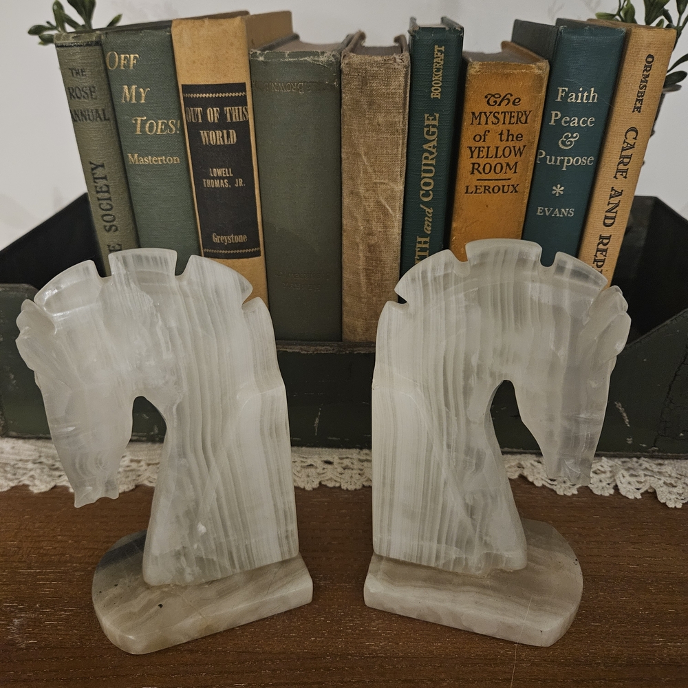 Elegant Marble Stone Horse Head Bookends READ ALL NOTES SOME CALLOUTS